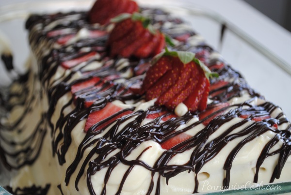 No-Bake Strawberry Icebox Cake